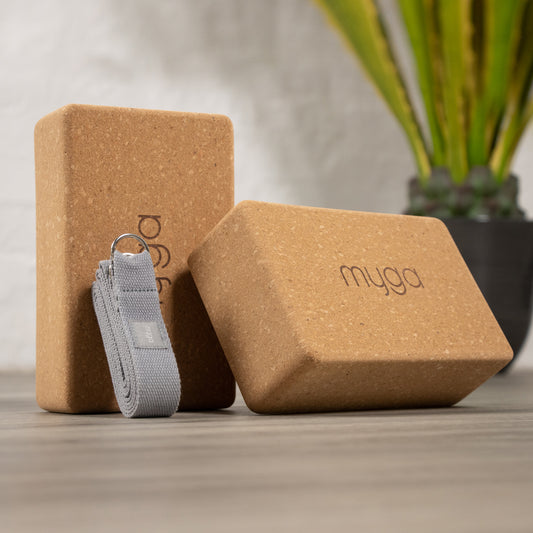 Kork-Yoga Stabilisations-Set aus 2 Kork-Blöcken und einem 2 in 1 Yogagurt - Grau