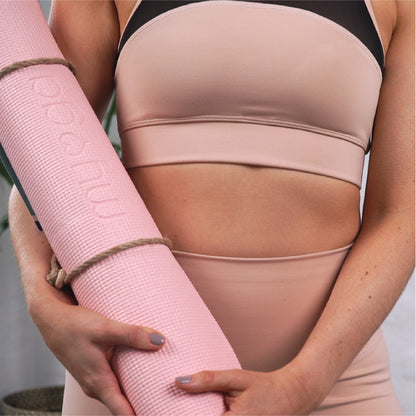 Komplettes Yoga-Set aus Yogamatte, 2 Yogablöcken und einem 2-in-1 Yogagurt - Rosa